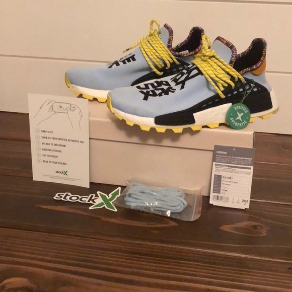 PHARRELL WILLIAM HUMAN RACES - Picture 1 of 5